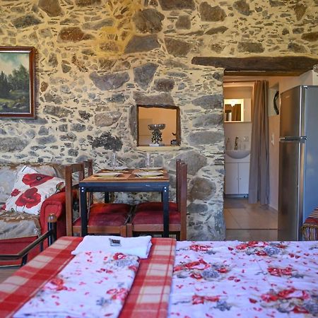 Stone House For Relaxation In Elos Kissamos Bagian luar foto